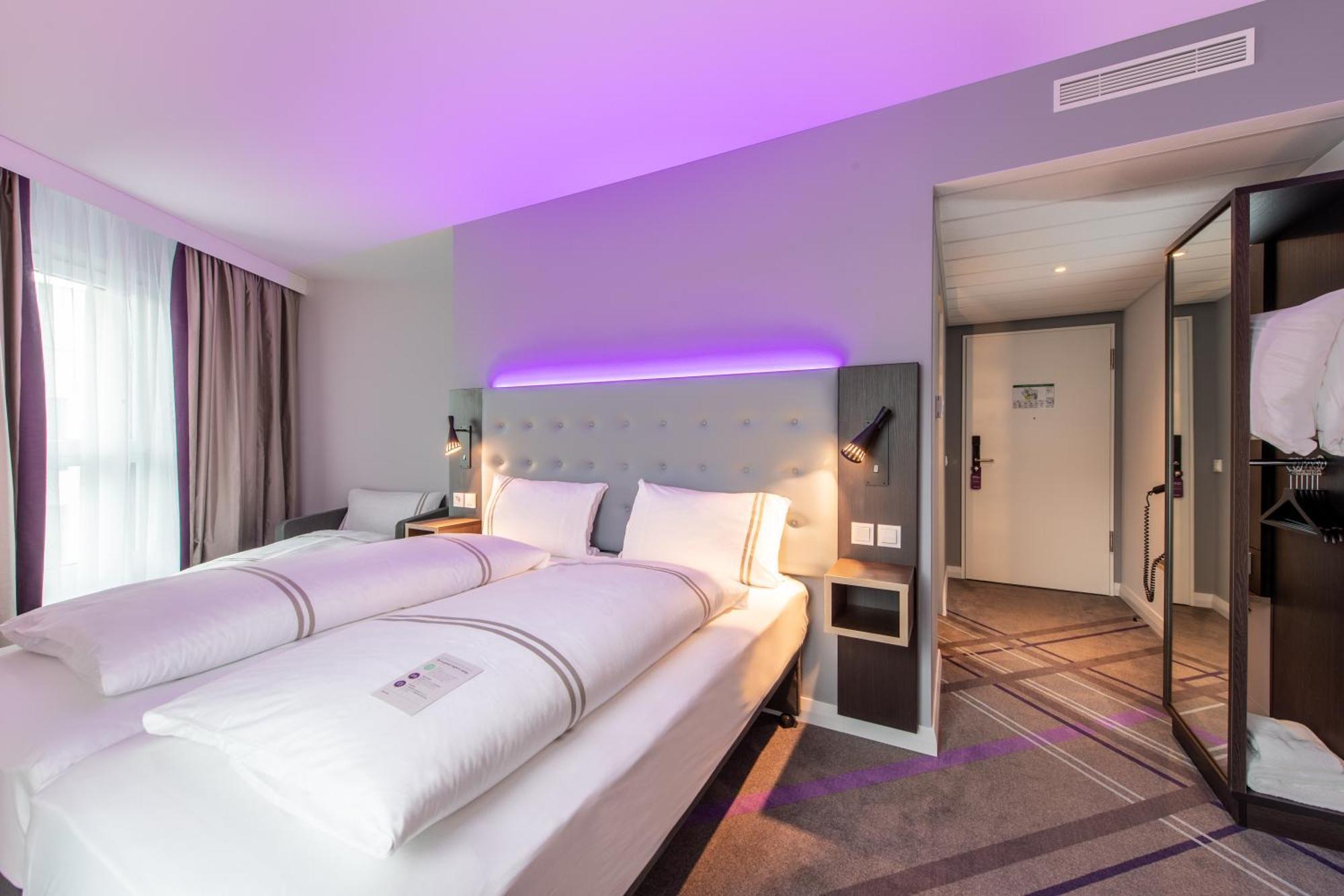 Premier Inn Stuttgart Feuerbach Buitenkant foto