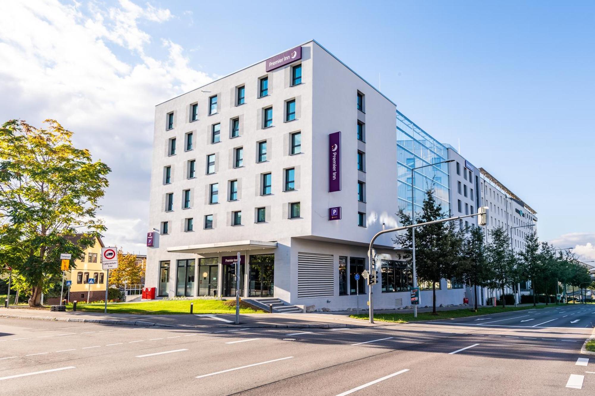 Premier Inn Stuttgart Feuerbach Buitenkant foto
